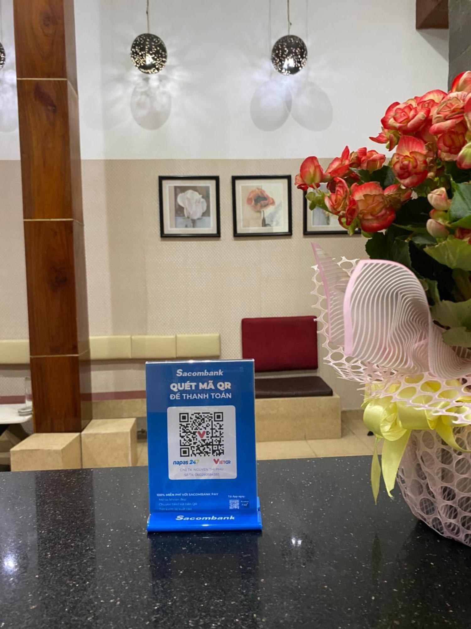 Khach San Minh Chau - Hoa Hung Hotel Ho Chi Minh City Exterior photo